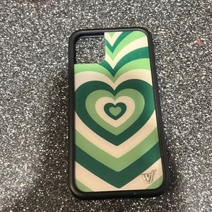 Green heart iPhone 11 wildflower case
